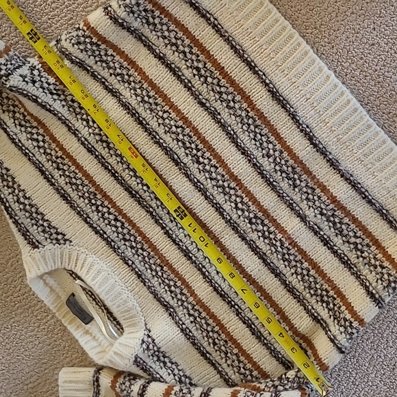 Elsamanda sweater - Picture 8 of 11